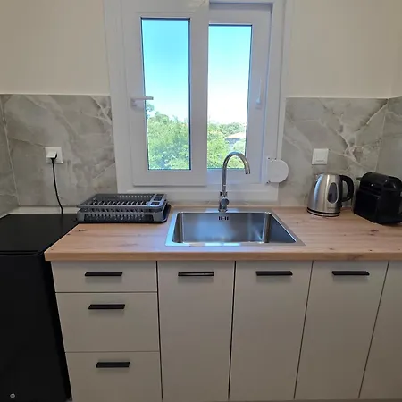 Blv Apartment Tsoukaládhes