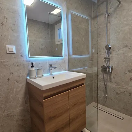 Blv Tsoukaládhes